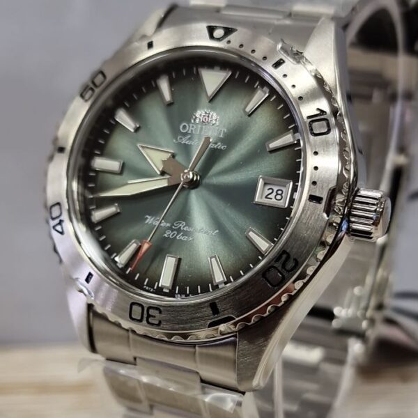 Orient RA-AC0Q13E30B Mako Green